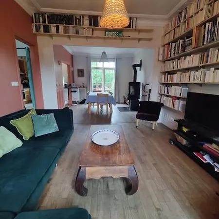 Maison Avec Jardin Сasa de vacaciones *